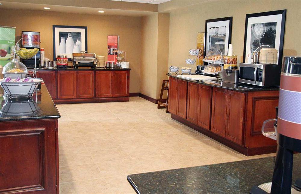 Hampton Inn & Suites Хопкинсвилл Экстерьер фото