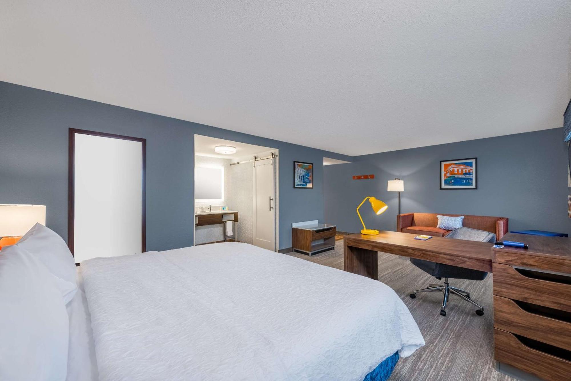 Hampton Inn & Suites Хопкинсвилл Экстерьер фото