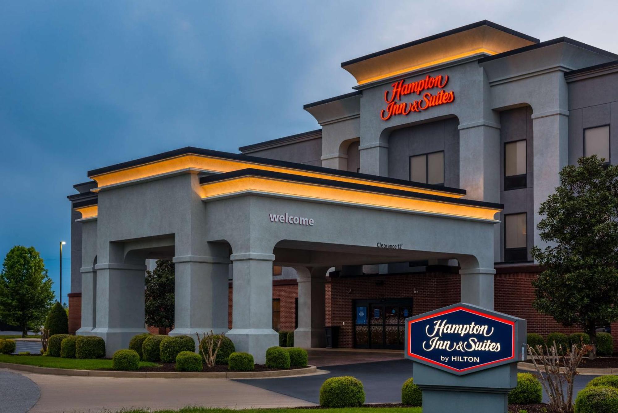 Hampton Inn & Suites Хопкинсвилл Экстерьер фото