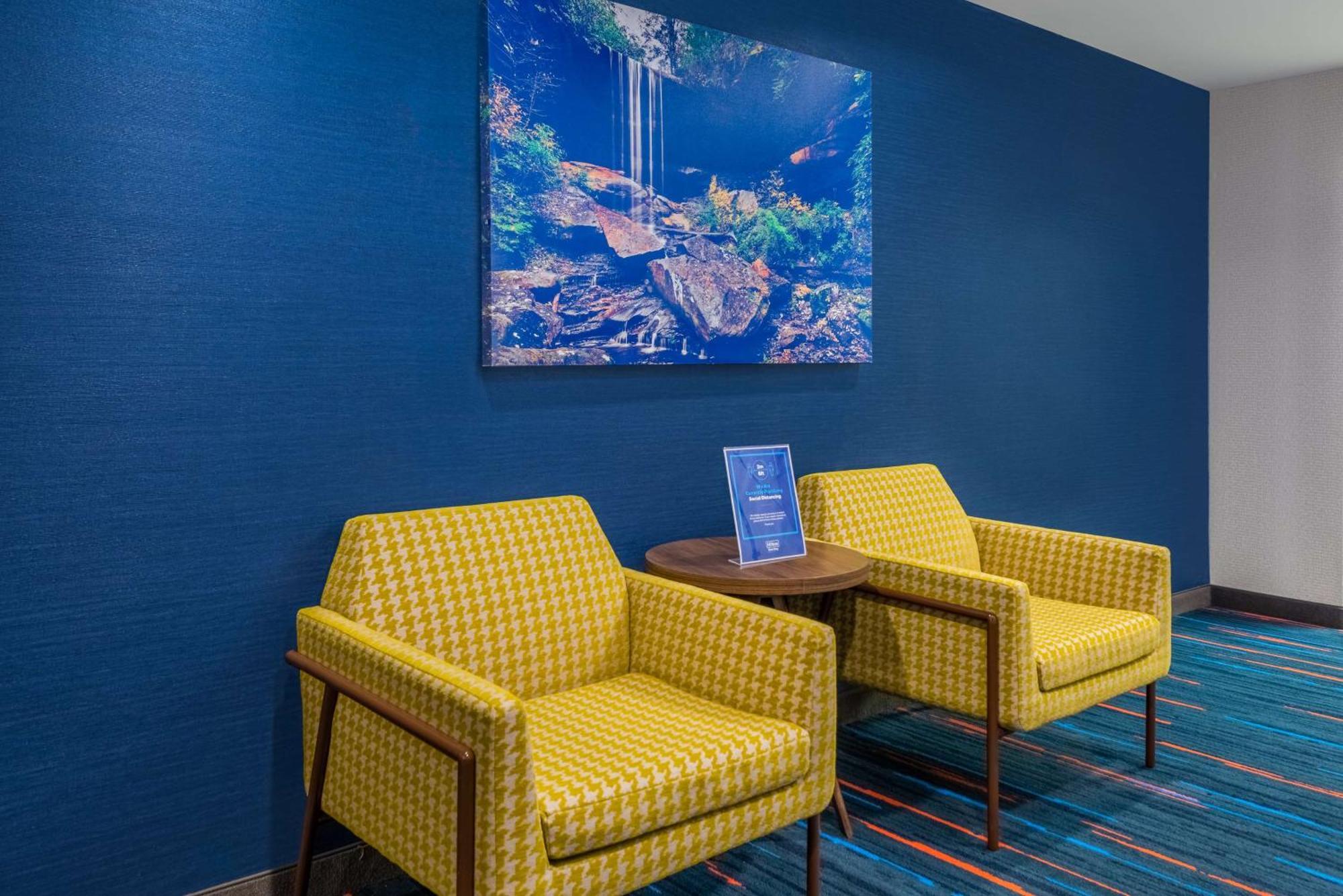 Hampton Inn & Suites Хопкинсвилл Экстерьер фото