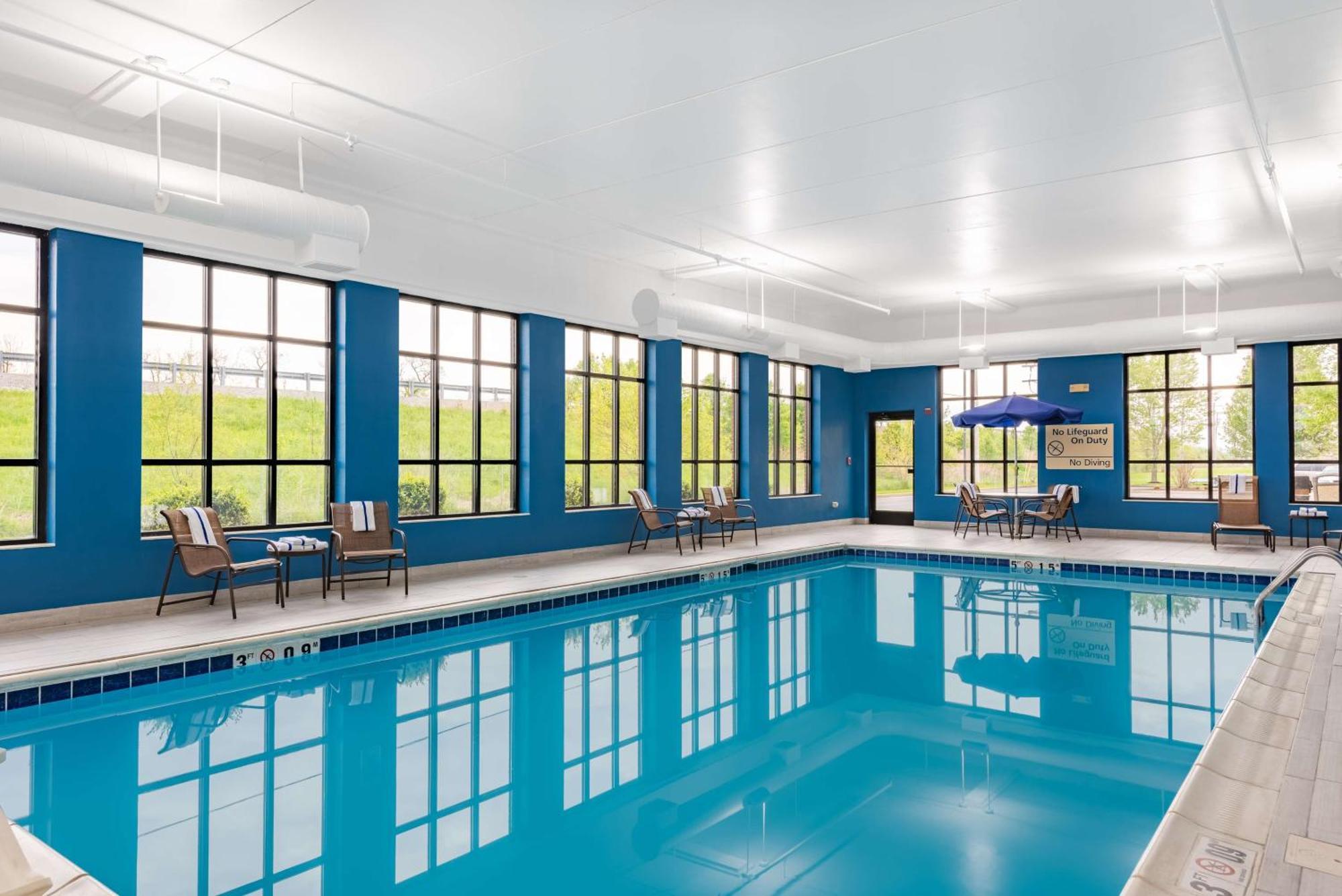 Hampton Inn & Suites Хопкинсвилл Экстерьер фото