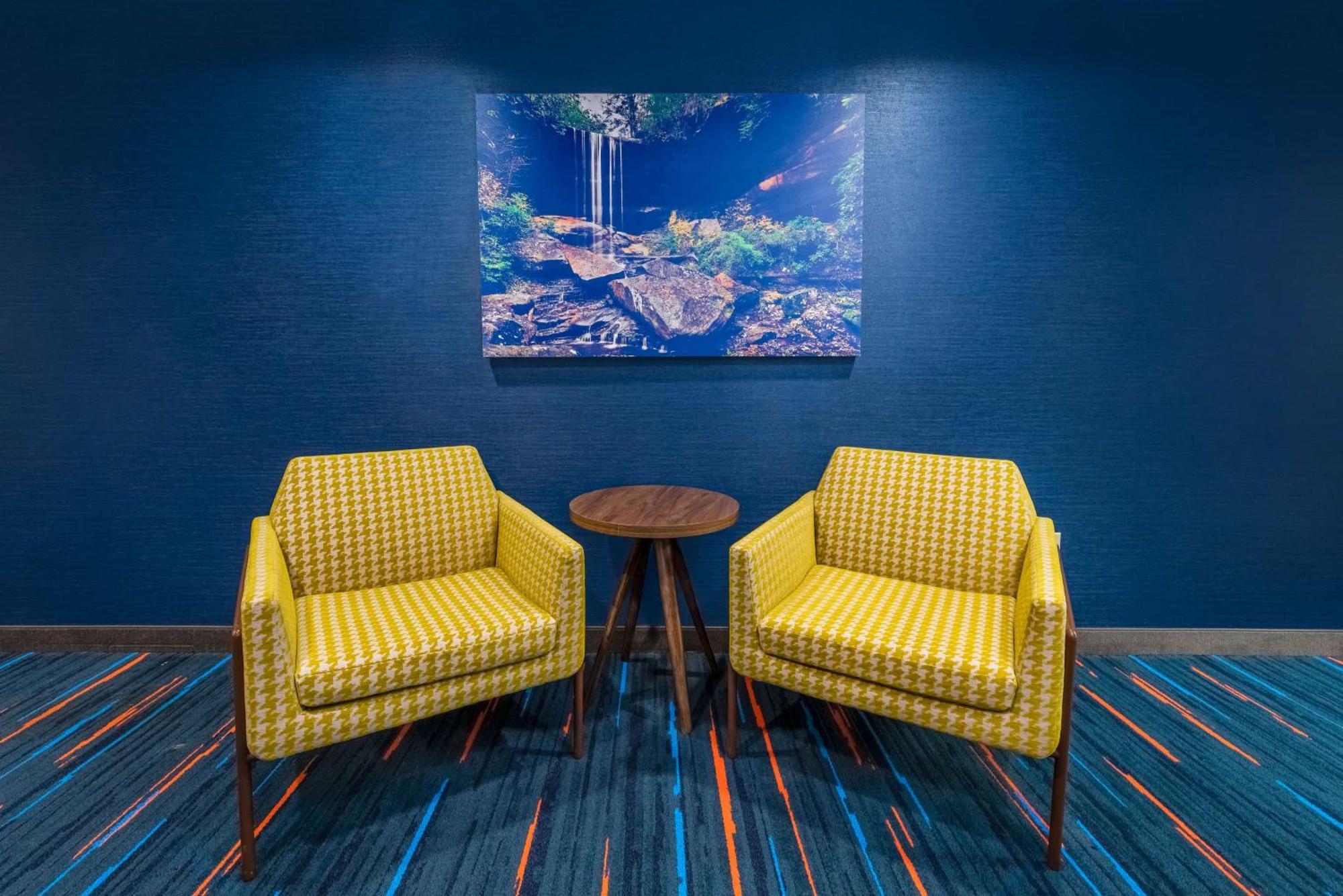 Hampton Inn & Suites Хопкинсвилл Экстерьер фото